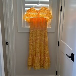 Antonio Melani size 6 yellow dress